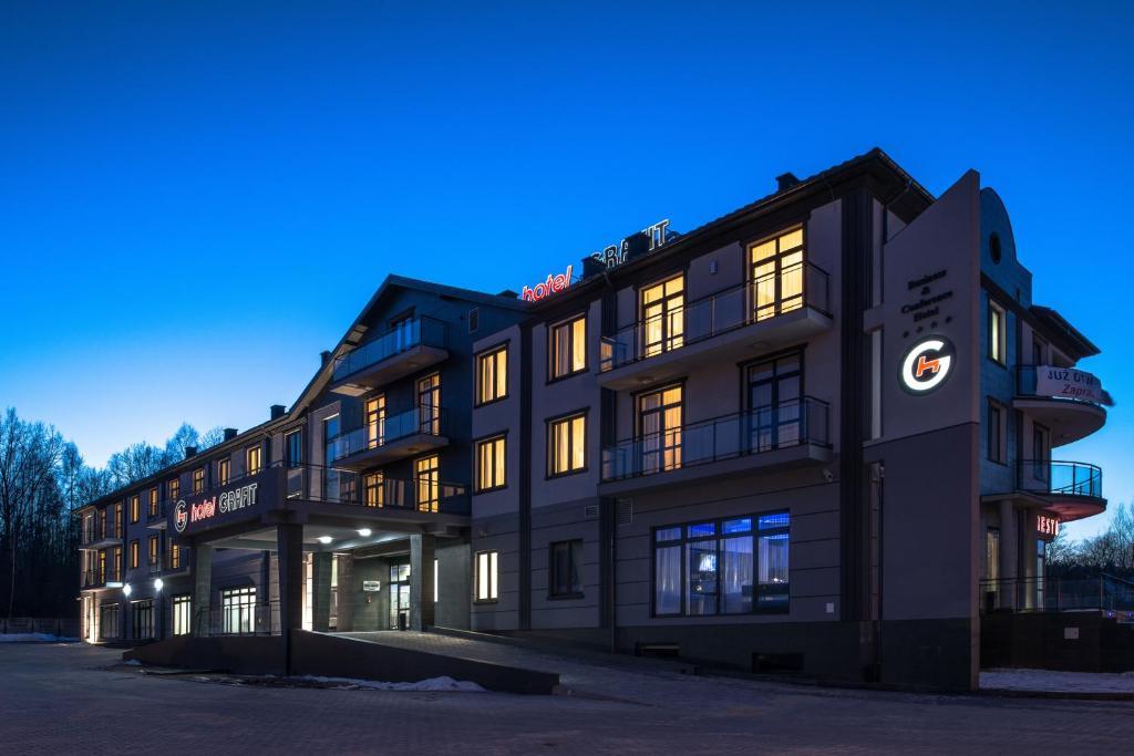 Hotel Grafit Kostomloty Pierwsze Exterior photo